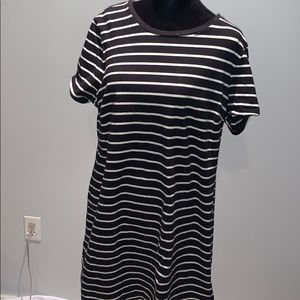 Black white stripe dress